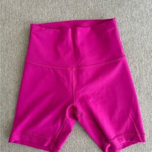 Lululemon wunder train shorts worn once